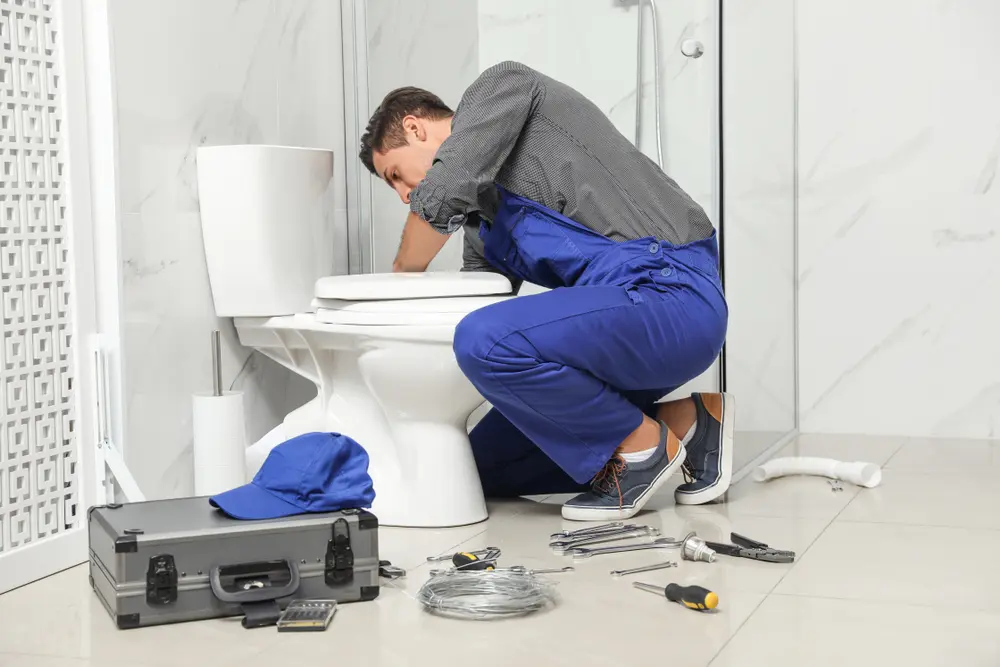 Toilet Installation in Smithville